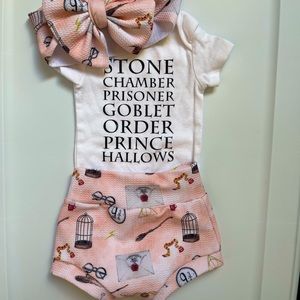 Baby girl 3 month pink Harry Potter onesie, diaper cover, head wrap
